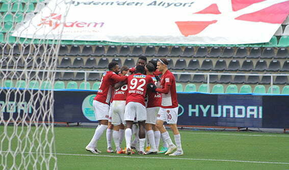 HATAYSPOR DEPLASMANDA 3 PUANI ALDI