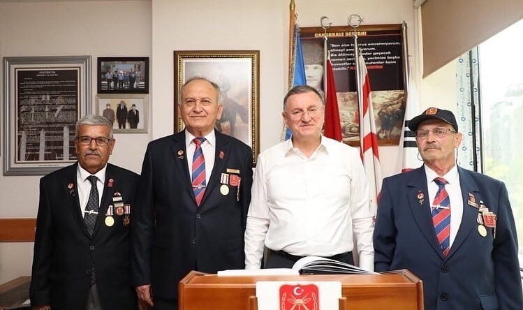 BAŞKAN SAVAŞ’TAN GAZİLERE ÜCRETSİZ KIBRIS SEFERİ SÖZÜ