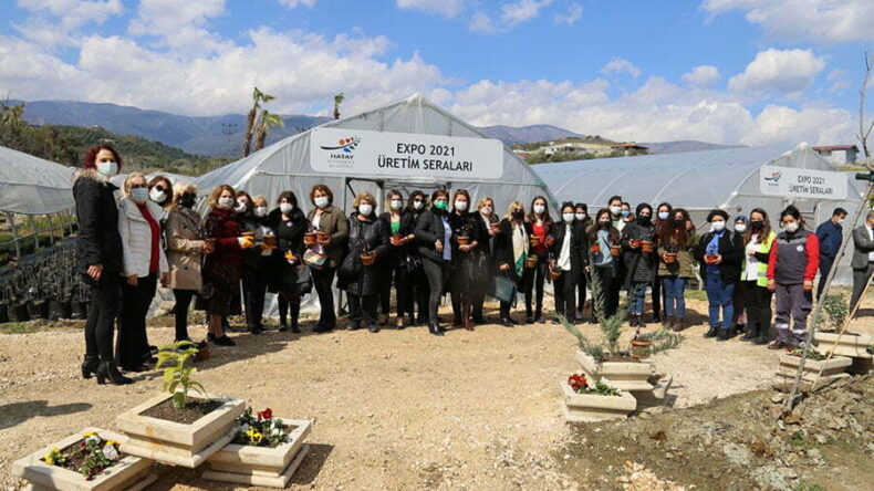 HATAY’IN ÜRETKEN KADINLARI EXPO SERALARINI ZİYARET ETTİ