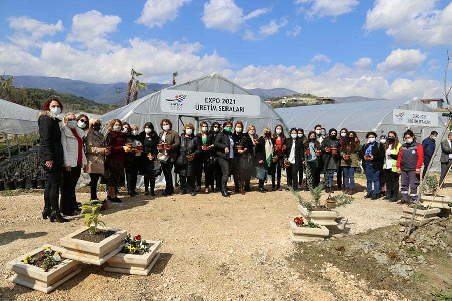 HATAY’IN ÜRETKEN KADINLARI EXPO SERALARINI ZİYARET ETTİ