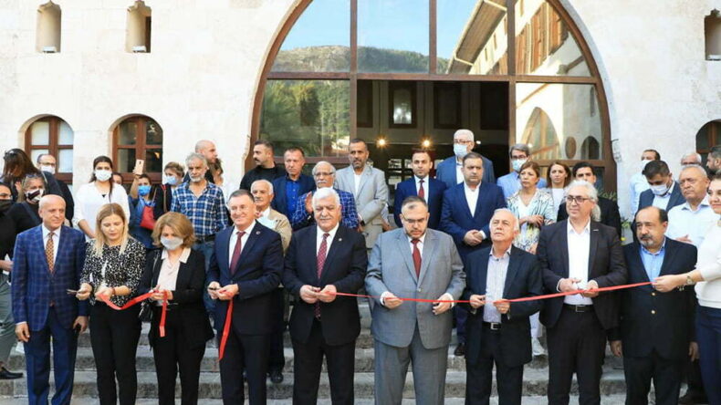 HBB KENT ARŞİVİ KÜTÜPHANESİ AÇILDI