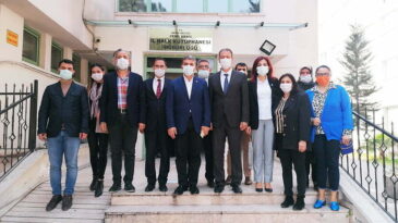 BAŞKAN YEŞİLDAL: KÜTÜPHANELER BİLGİ YUVASIDIR