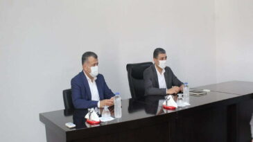 Öztürk Muhtarlarla Tanıştı