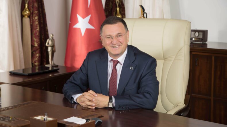 BAŞKAN SAVAŞ’IN 23 NİSAN ULUSAL EGEMENLİK VE ÇOCUK BAYRAMI MESAJI