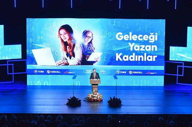 TOBB Kadın Girişimciler Kurulu ve Turkcell iş birliğiyle başlatılan Geleceği Yazan Kadınlar Projesi Hatay’da da hayata geçiriliyor