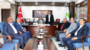 KIRIKHANLI MUHTARLARDAN  GENEL MÜDÜR ÇAPARALİ’YE ZİYARET