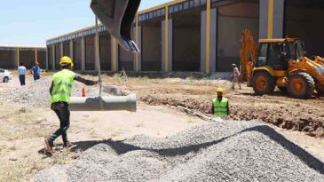 REYHANLI KÜÇÜK SANAYİ SİTESİ İÇİN ÇALIŞMALAR BAŞLADI