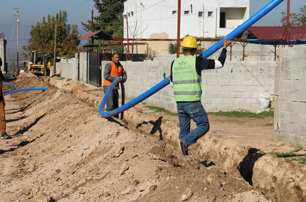 REYHANLI’DA SUSUZ MAHALLE KALMAYACAK