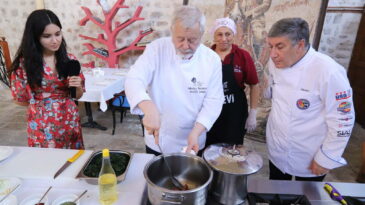 RUS ŞEFLERDEN  HATAY YEMEKLERİNE TAM NOT