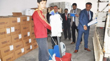 Suriye Geçici Eğitim Merkezlerine  temizlik seti ve kırtasiye verildi