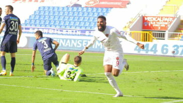 SÜPER LİG’İN YÜKSELEN DEĞERİ: AARON BOUPENDZA