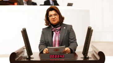 CHP’Lİ ŞAHİN: OKULLAR  PATLAMAYA HAZIR BOMBA GİBİ!