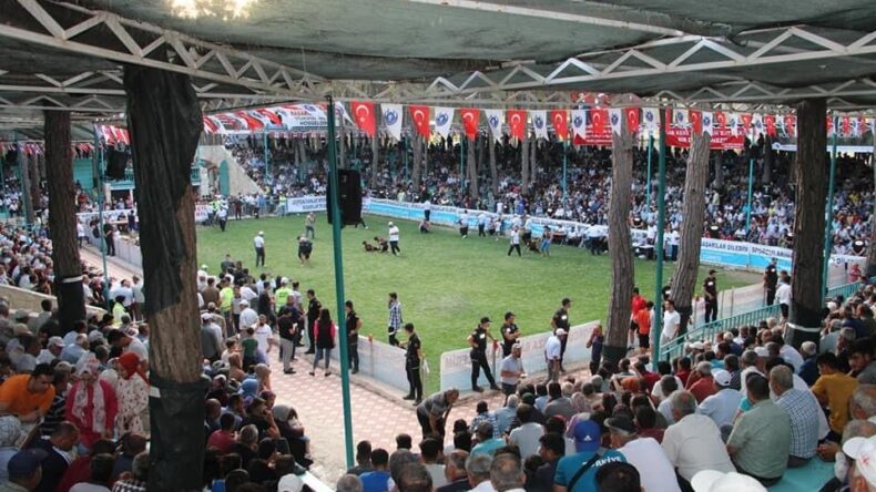 TÜRKİYE ABA GÜREŞİ ŞAMPİYONASI YAYLADAĞI’NDA GERÇEKLEŞTİ