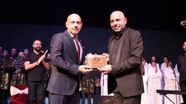 TEMİZYÜREK’TEN  MEDENİYETLER KOROSUNA  KUTLAMA!