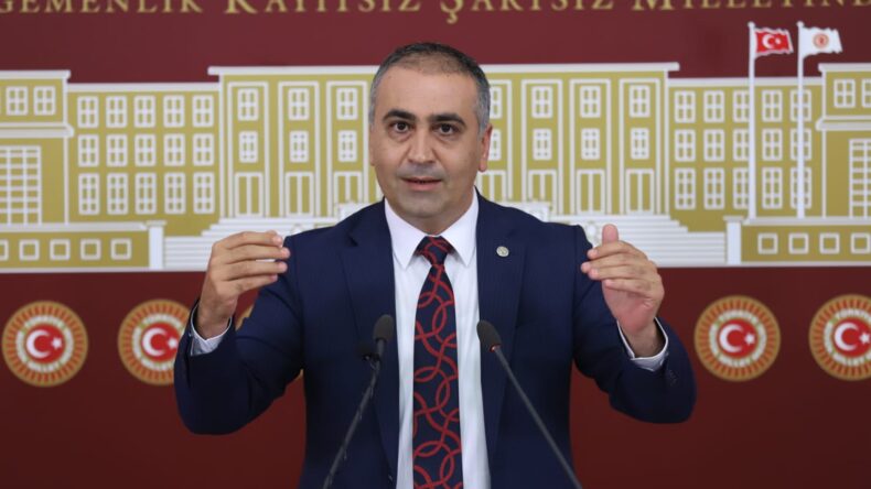 AMİK OVASI’NDAKİ  ÇİFTÇİLERİN ÖDEDİKLERİ  ELEKTRİK PARASI EL YAKIYOR