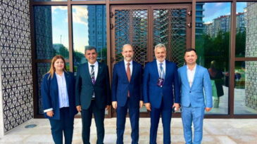 AK PARTİ HATAY TAM KADRO REİSİN İZİNDE