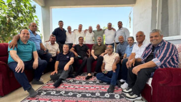 YARIM ASIR SONRA İLK KEZ BİR ARAYA GELDİLER!