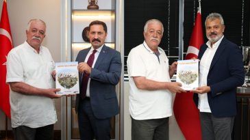 “HATAY HALK BİLİMİ” KİTABI VALİ MASATLI VE  BAŞKAN ÖNTÜRK’E TAKDİM EDİLDİ
