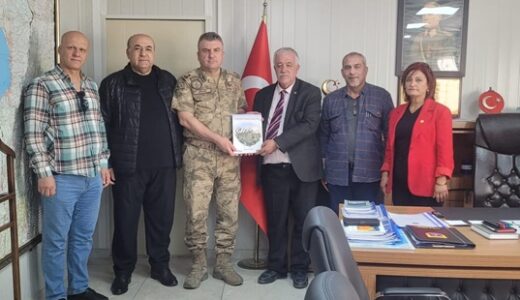 GAZETECİLERDEN TUĞGENERAL ŞİMŞEK’E ZİYARET