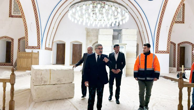 YAYMAN HABİB-İ NECCAR CAMİİ İNŞAATINI İNCELEDİ