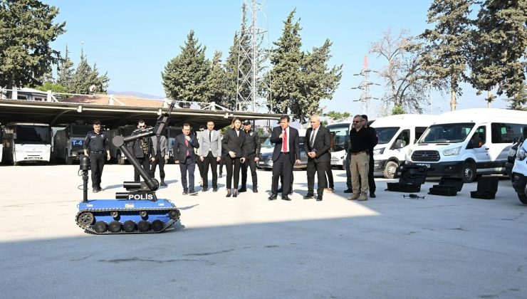 EMNİYET PERSONELLERİNE BOMBA İMHA EĞİTİMİ VERİLDİ