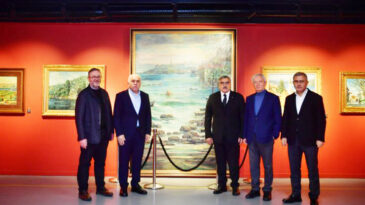 YAYMAN, SAFİSTANBUL SERGİSİNİ GEZDİ