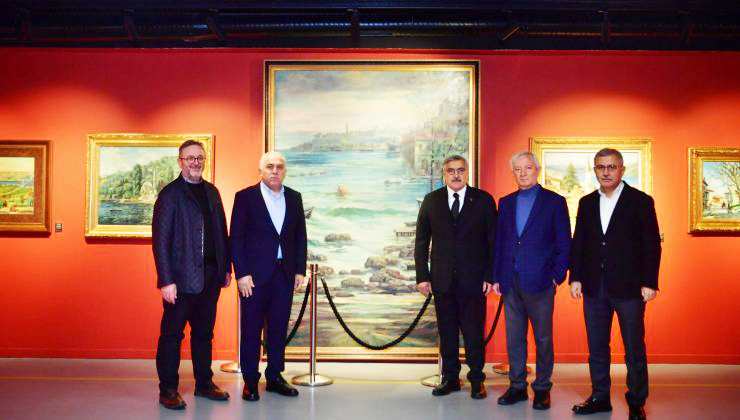 YAYMAN, SAFİSTANBUL SERGİSİNİ GEZDİ