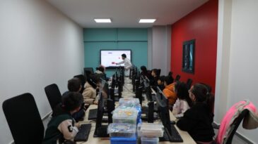 HBB’DEN ÇOCUKLARA BİLİM ATÖLYELERİ