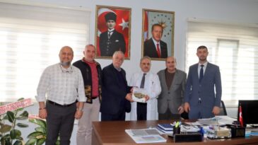 TGC HATAY TEMSİLCİLİĞİNDEN BAŞHEKİM BAYRAKÇIOĞLU’NA HAYIRLI OLSUN ZİYARETİ