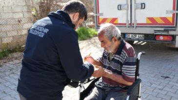 HBB, SOSYAL BELEDİYECİLİK ANLAYIŞIYLA ENGELLERİ KALDIRIYOR