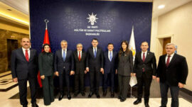 YAYMAN: AK DAVA YOLUNDA ÇALIŞIYORUZ