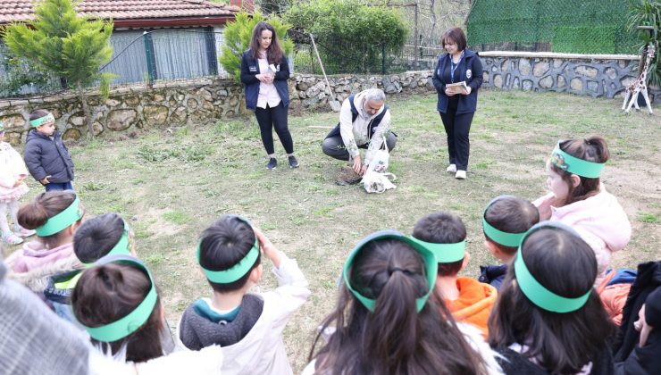 MİNİKLER, HBB İLE OKULLARINI AĞAÇLANDIRIYOR