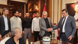 TEMEL: REYHANLI’MIZIN MİMARI BAŞKANIMIZIN  İKİNCİ HİZMET YILINI KUTLADIK