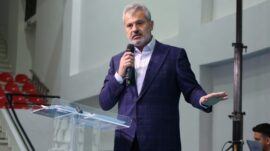 ÖNTÜRK: EMEKLİLER İÇİN “HUZUR KAFE” PROJESİNİ HAYATA GEÇİRECEĞİZ