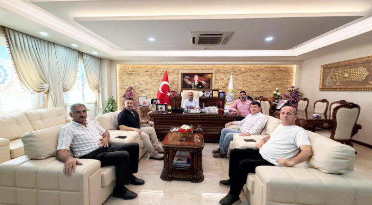 GAZETECİLERDEN OVANIN FİNANS DUAYENİ ZAROĞLU’NA ZİYARET