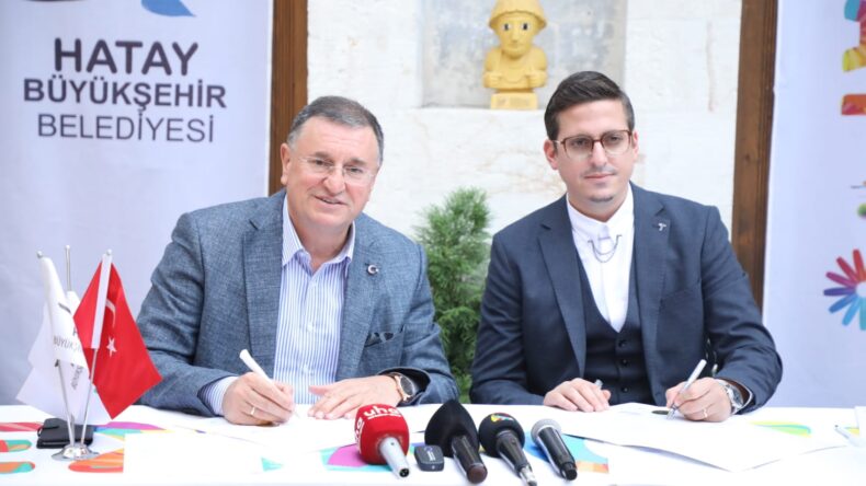 HATAY İÇİN ÖNEM TAŞIYAN İMZALAR ATILDI