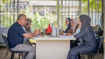SURİYE’Lİ VE TÜRK KADIN KOOPERATİFLERİ VE DERNEKLERİ TAYVAN KÜLTÜR MERKEZİNDE HİZMET VERİYOR