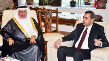 Suudi Arabistan Kralı Salman’ın Müsteşarı Dr. Al-Rabiah, Reyhanlı Belediyesini ziyaret etti