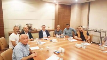 HATAY’ IN YARALARININ SARILMASI İÇİN EĞİTİMCİLER BİRLİĞİ SENDİKASIÜNİVERSİTELER (HATAY 2 NOLU ŞUBE) ŞUBESİ KOLLARI SIVADI