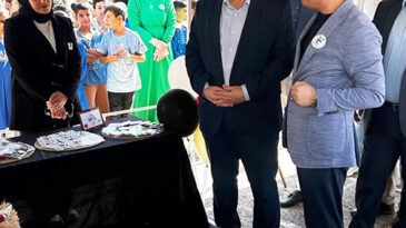 Öğrencilerinden Filistin’deki çocuklar için kermes