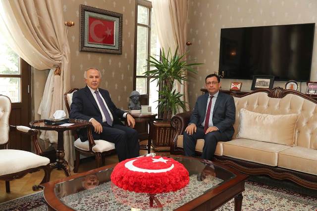 BAŞSAVCI ÖZTÜRK’TEN VALİ ATA’YA ZİYARET