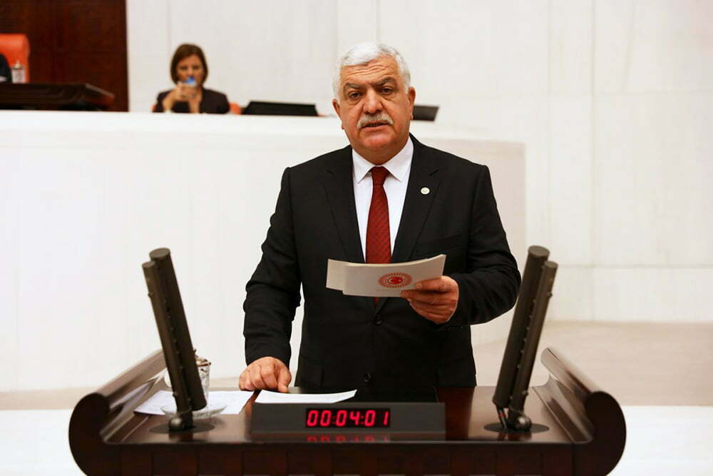 CHP’li Tokdemir, yerel basının maddi sıkıntılarını meclis gündemine taşıdı YEREL BASIN KAN AĞLIYOR!