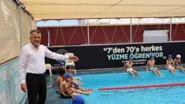 REYHANLI’DA YÜZME BİLMEYEN KALMIYOR