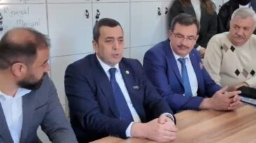 YUMUŞAK: ÖĞRETMENLERİMİZİN EMRİNDEYİZ