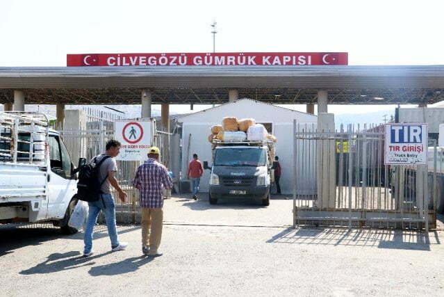 Cilvegözü Gümrük Kapısı geçişlere yeniden açıldı