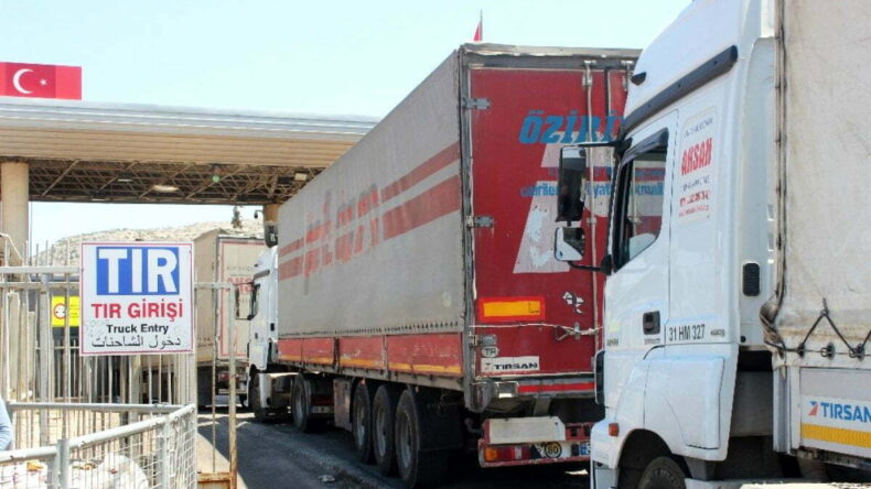 Cilvegözü Sınır Kapısı’nda bayram öncesi tır yoğunluğu
