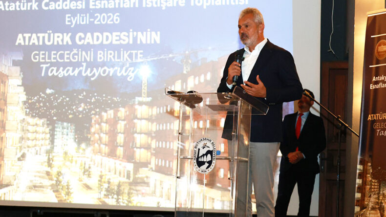 BAŞKAN ÖNTÜRK, ATATÜRK CADDESİ ESNAFIYLA İSTİŞARE TOPLANTISINDA BULUŞTU