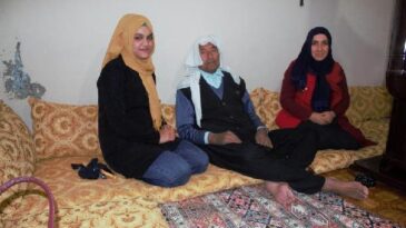 Gençlerden yaşlılara ziyaret