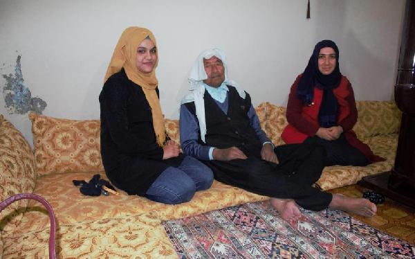 Gençlerden yaşlılara ziyaret