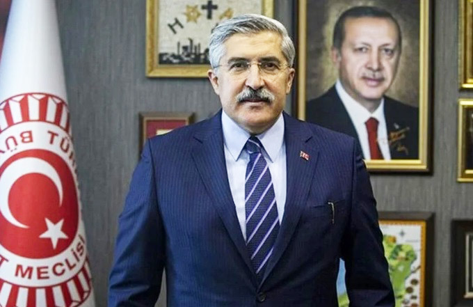 YAYMAN, EN GÜVENİLİR VEKİL SEÇİLDİ